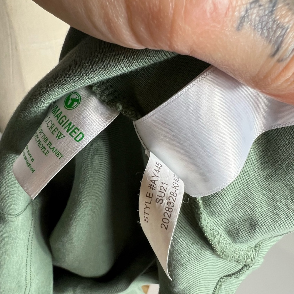 J. CREW Perfect Fit Square Neck Half Sleeve Knit Top Olive Womens Small - Picture 6 of 6